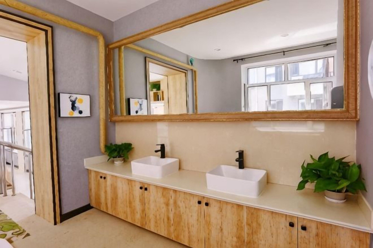 Bathroom 4, Super 8(Yichun West Pedestrian Street Branch), Yichun