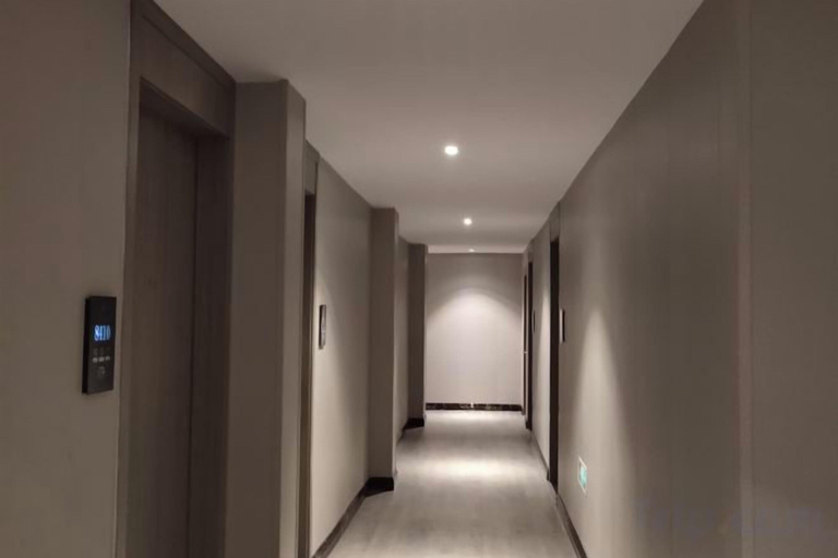 Others 5, Gongxiao Hotel, Quzhou