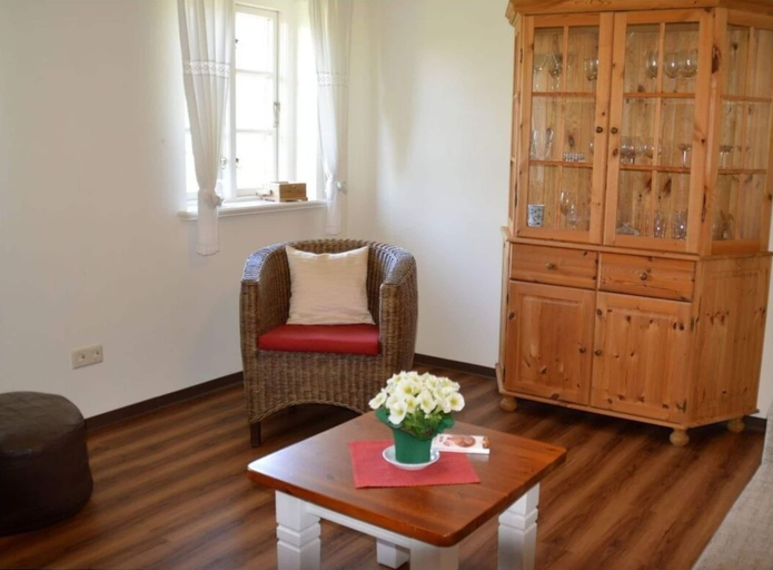 Others 2, Holiday Apartment in Dunsum With Wi-fi, Nordfriesland