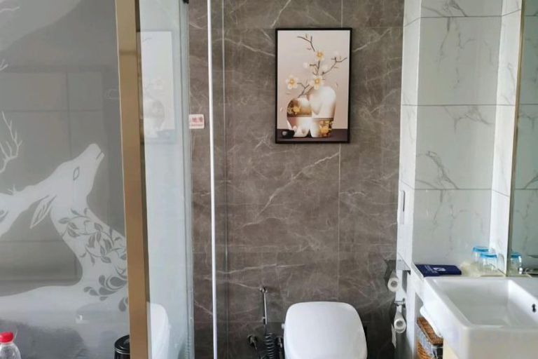 Bathroom 3, Pu'erbaiyuan Boutique Hotel, Pu'er