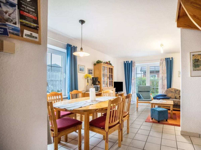 Others 4, Holiday Home With 1 Bedroom, Aurich