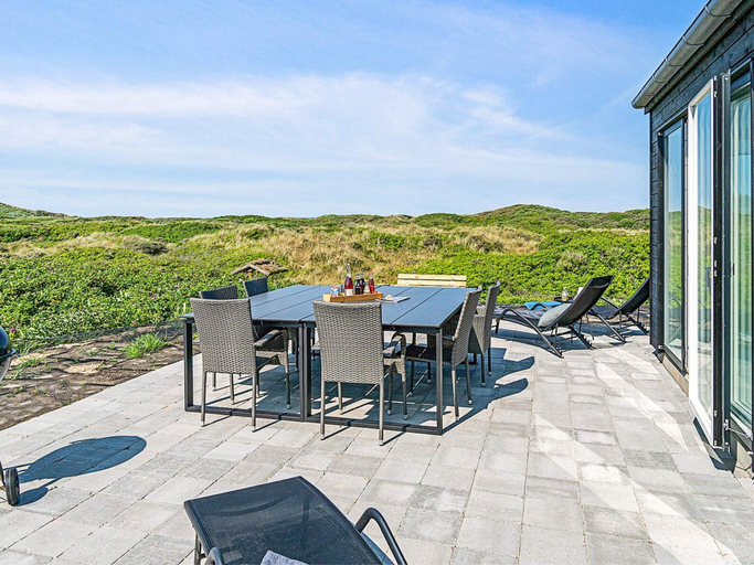 Others 5, 5 Star Holiday Home in Lokken, Jammerbugt