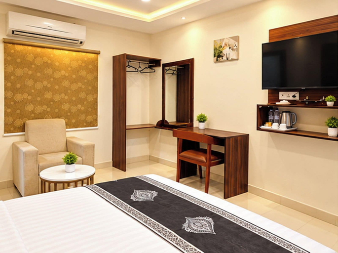 Bedroom 2, Hotel Relish, Amravati