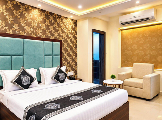 Bedroom 3, Hotel Relish, Amravati