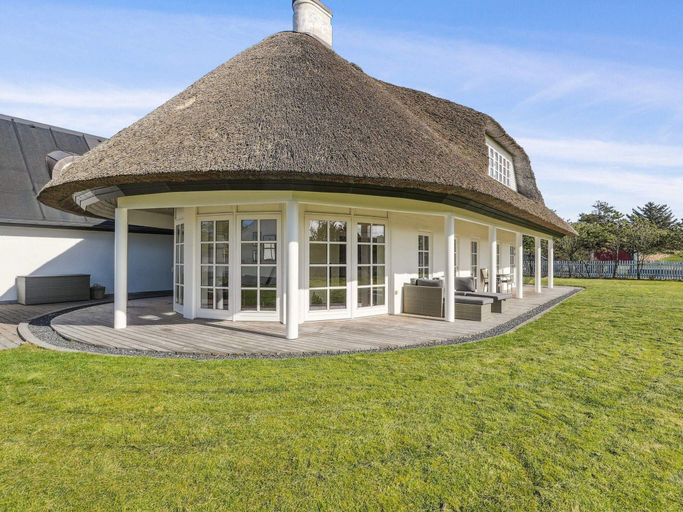 Others 2, 4 Star Holiday Home in Blokhus, Jammerbugt