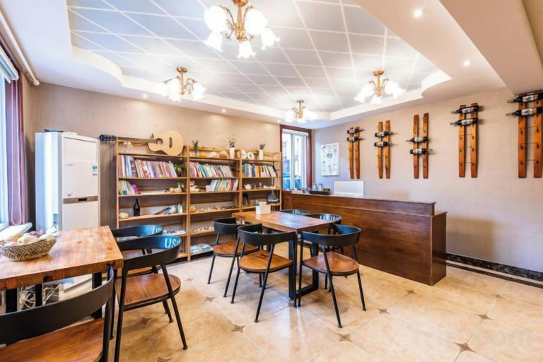 Food & Drinks, Zhujiajian Coast Chaosu Art Inn, Zhoushan