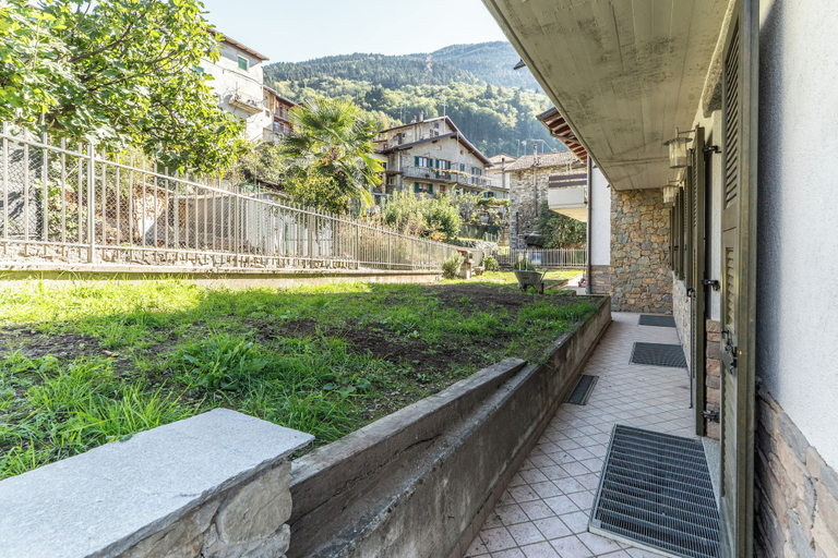 Others 3, Casa Perla, Brescia