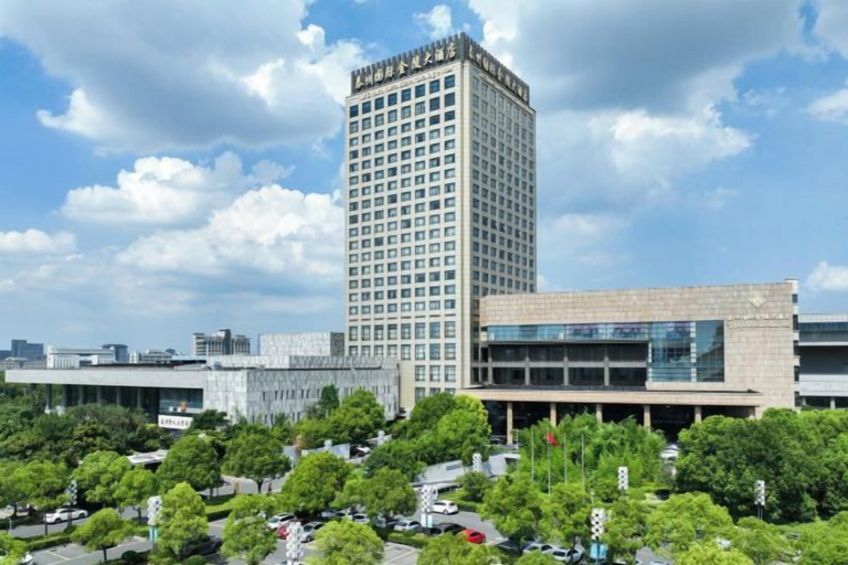 Exterior & Views 2, Taizhou International Jinling Hotel, Taizhou