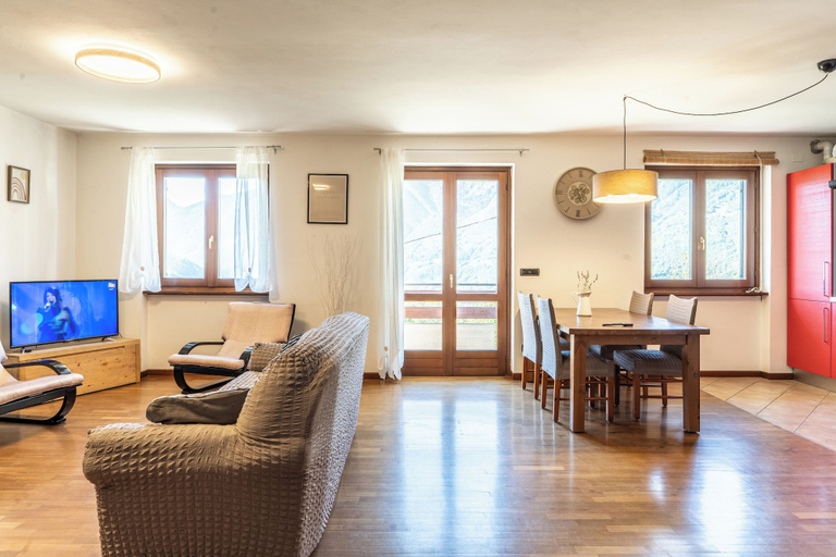 Others 2, Casa Perla, Brescia