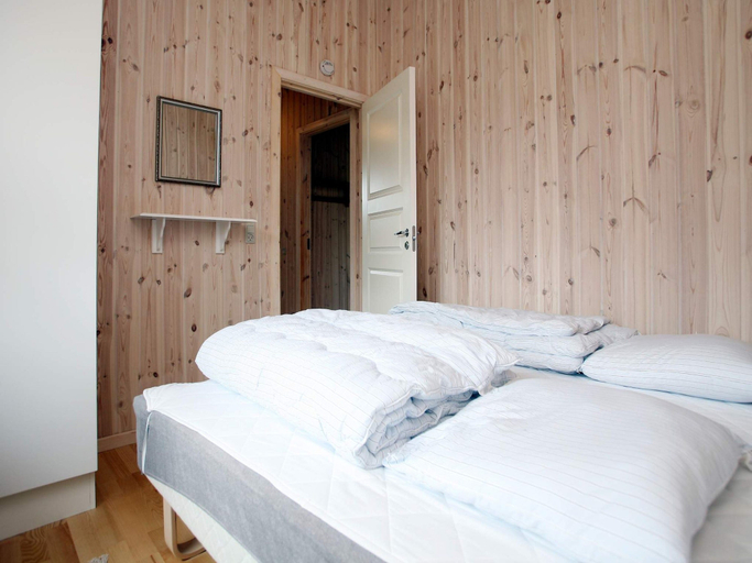 Bedroom 2, 5 Star Holiday Home in Dannemare, Lolland