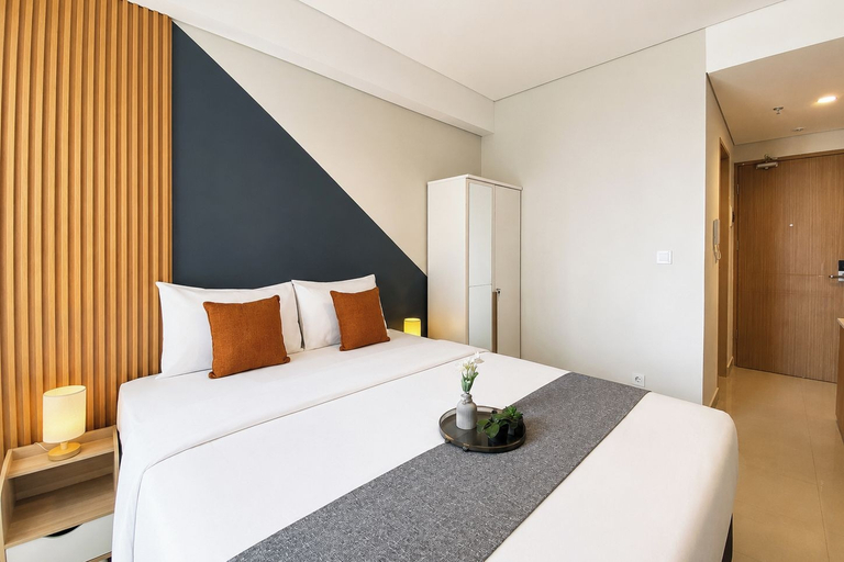 Others 2, Modern Look And Cozy Studio At Apartment Tamansari Iswara, Bekasi