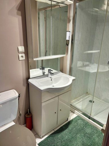 Bathroom 3, Roulotte et Gîte chambres d'hôtes, Pas-de-Calais