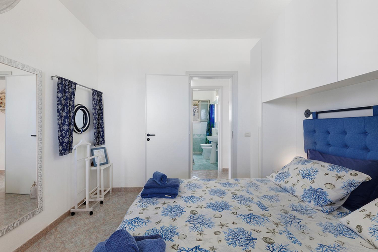 Others 4, Villa Stella, Lecce