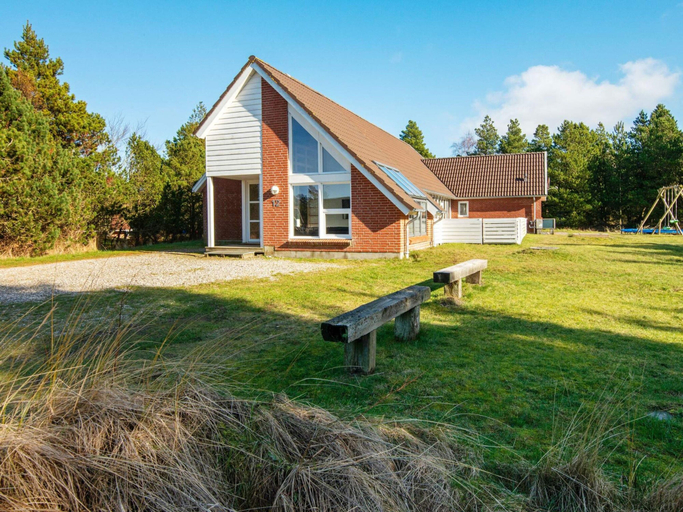 Others 5, 4 Star Holiday Home in Romo, Tønder