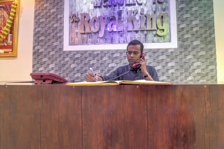 Others 3, Hotel O The Royal King, Bilaspur