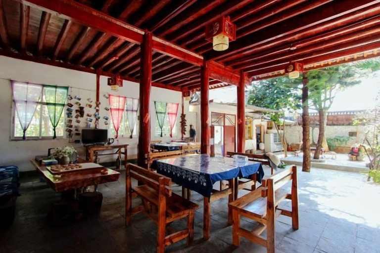 Food & Drinks 4, Gospel Hostel, Dali Bai