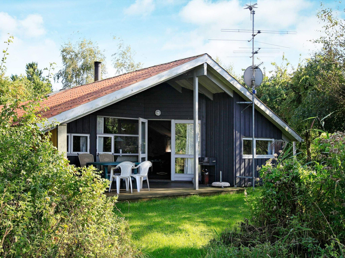 Exterior & Views, 6 Person Holiday Home in Humble, Langeland