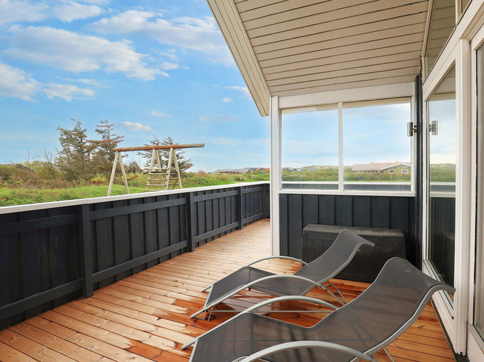 Others, 4 Star Holiday Home in Lokken, Hjørring