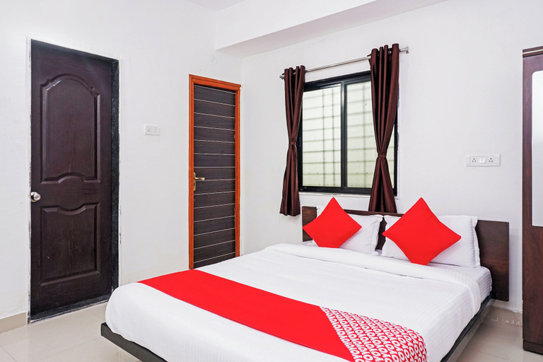 Others 2, Hotel O Lotus Prime inn, Pune