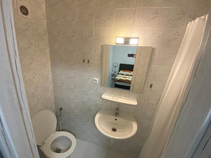 Bathroom 3, Penzión Oáza, Trnava