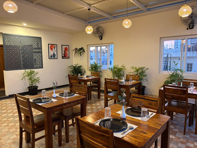 Food & Drinks 5, Sunshine Suites-Premium, Bangalore