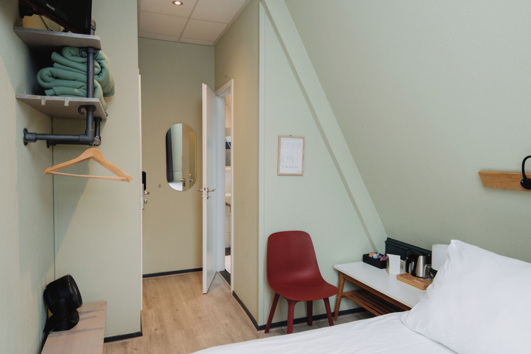 Bedroom 2, La Boheme, Amsterdam