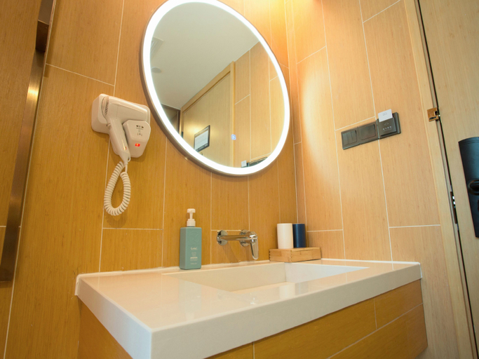 Bathroom 3, Starway Hotel Beijing Guomao, Beijing