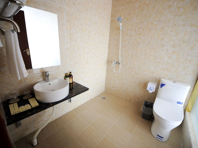 Bathroom, Tiancheng Hotel, Nanchong