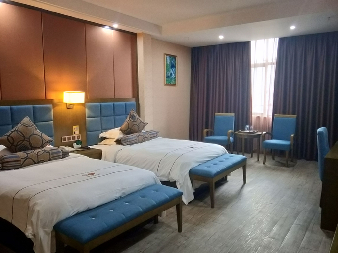 Bedroom, Yijin Theme Hotel, Enshi Tujia and Miao