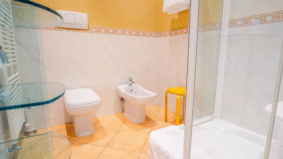Bathroom 4, Domus Nova Palace - Italian Homing, Verona
