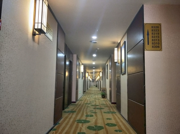 Others 3, Yijin Theme Hotel, Enshi Tujia and Miao