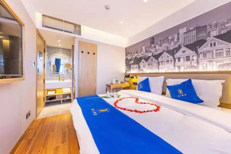 Bedroom, Super 8 Hotel (Beijing Chaoyang High-speed Railway Station Joy City), Beijing