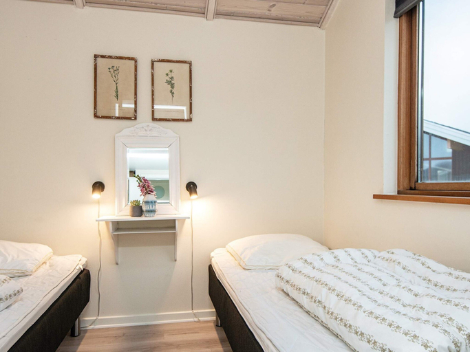 Bedroom 3, 5 Star Holiday Home in Ulfborg, Holstebro