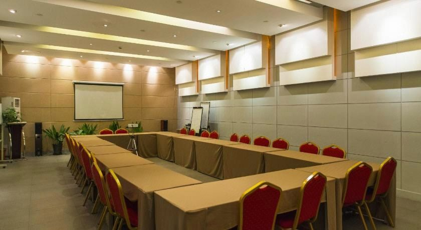 Business Facilities