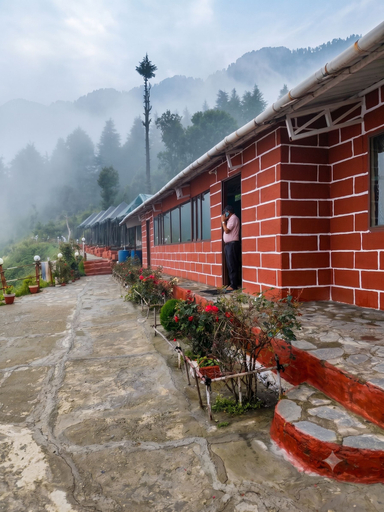Exterior & Views 2, Kanatal Majestic Camp and Resort, Tehri Garhwal