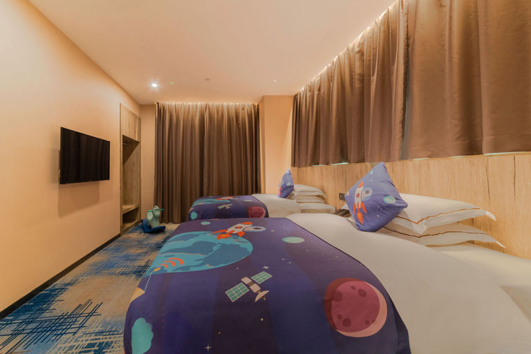 Bedroom 2, Hotel  Z (Shenzhen Futian Nonglin Subway Station), Shenzhen