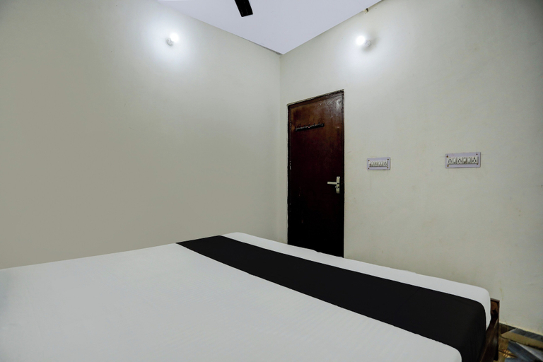 Others 3, Hotel O Swagat, Mewat