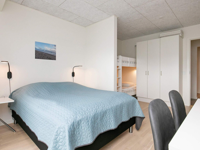 Bedroom 5, 5 Star Holiday Home in Ringkobing, Ringkøbing-Skjern