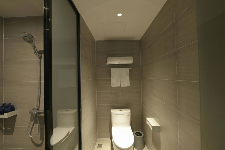 Bathroom 3, Hanting Hotel Qinhuangdao Lulong, Qinhuangdao