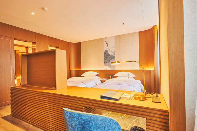 Bedroom, Dongyang International Hotel, Guang'an