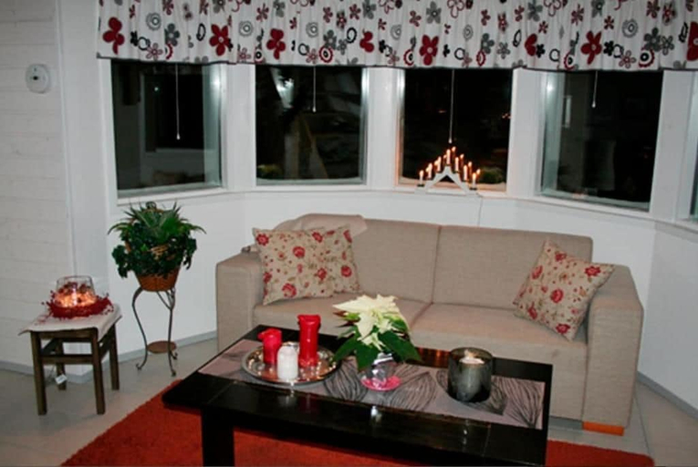 Others 5, Peuranpolku B - 2BR Chalet with Sauna, Northern Ostrobothnia