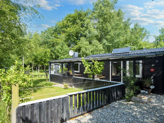 Others 5, 5 Person Holiday Home in Thyholm, Struer