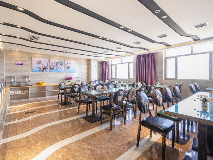 Food & Drinks 4, Lavande Hotels Jiayuguan Fantawild Adventure, Jiayuguan