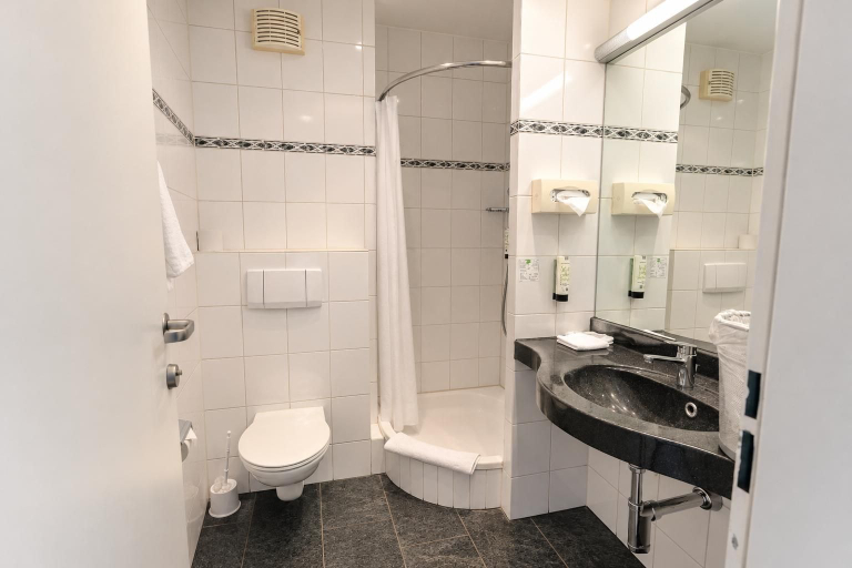 Bathroom 4, Hotel Grauholz, Bern