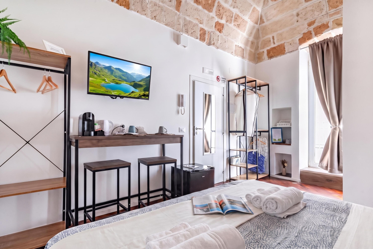 Bedroom 4, Tresor Rooms, Bari