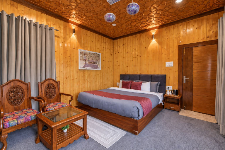 Bedroom 3, Gulmarg Woods by Stay Pattern, Baramulla