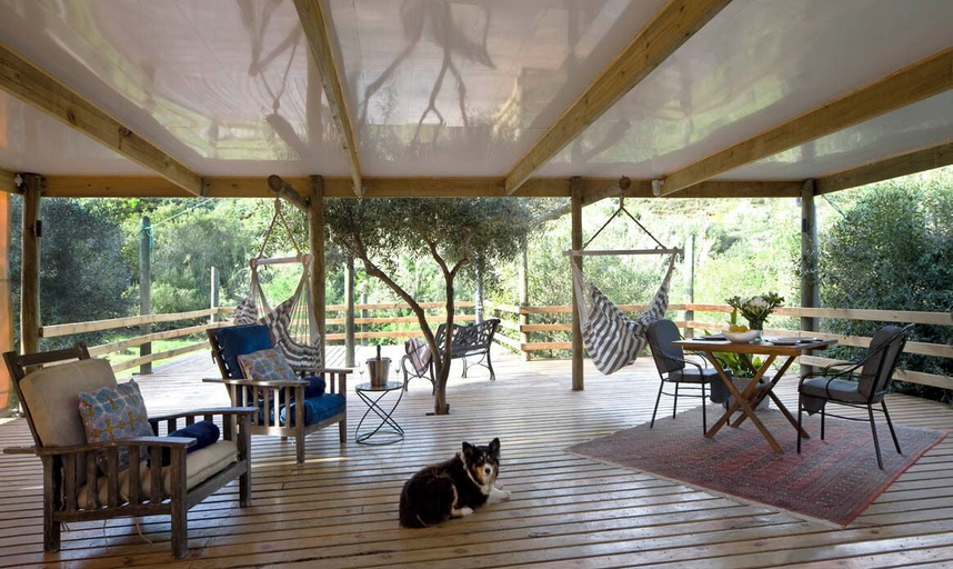 Food & Drinks 4, Assegai Rest, Cape Winelands