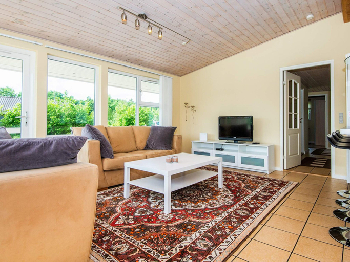Others 4, 5 Star Holiday Home in Hovborg, Vejen