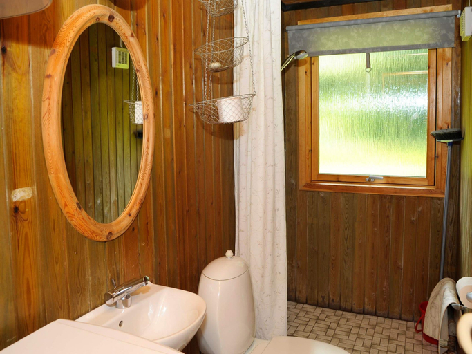 Bathroom, 6 Person Holiday Home in Toftlund, Tønder