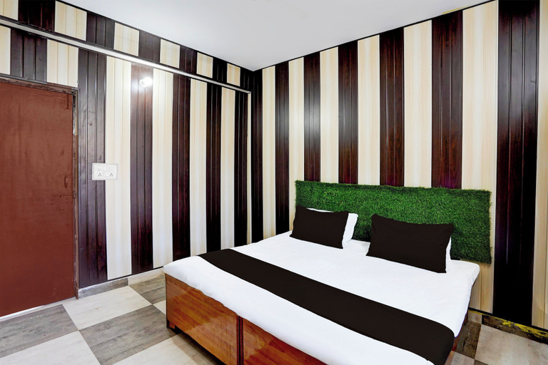 Others 4, Hotel O Govind Guest house, Dehradun